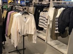 -H&M(鹏欣水游城店)