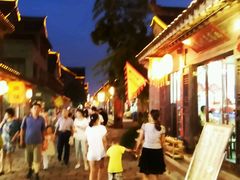 -中国石化江苏高速石油郭村服务区加油站