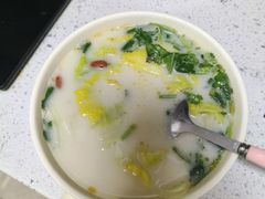 -鲸励母婴月嫂(望京店)