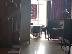 大堂-青年公社烤鸭(青年路店)