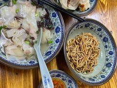 -无名氏宵夜小摊(祝家三姐妹馄饨店)
