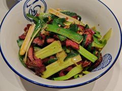 大蒜炒腊牛肉-潇湘阁(昆泰国际大厦店)
