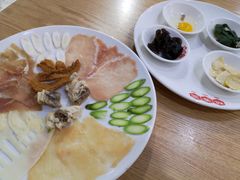 -桥香园云南过桥米线(金马碧鸡店)