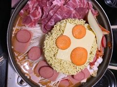 -炙韩料理·部队锅专门店