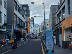 -西归浦每天偶来市场