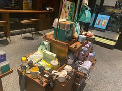零售区-星巴克臻选(天津鲁能中心一店)