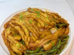 -何适山庄 ·可团建(水长城P2停车场店)