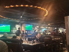 -麦凯伦烧烤·精酿超级工厂店(金桥总店)