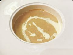 -龙虾酒吧扒房(宁波香格里拉店)