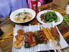 -老谢烧烤野馄饨(云霄路店)