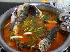 酸萝卜鱼火锅-大理.老字号渝记酸萝卜乌鱼(古城总店)