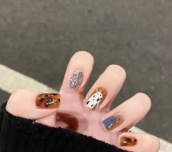 -LILY NAILS美甲美睫