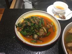 -万重锦·人文川菜馆(骡马市店)