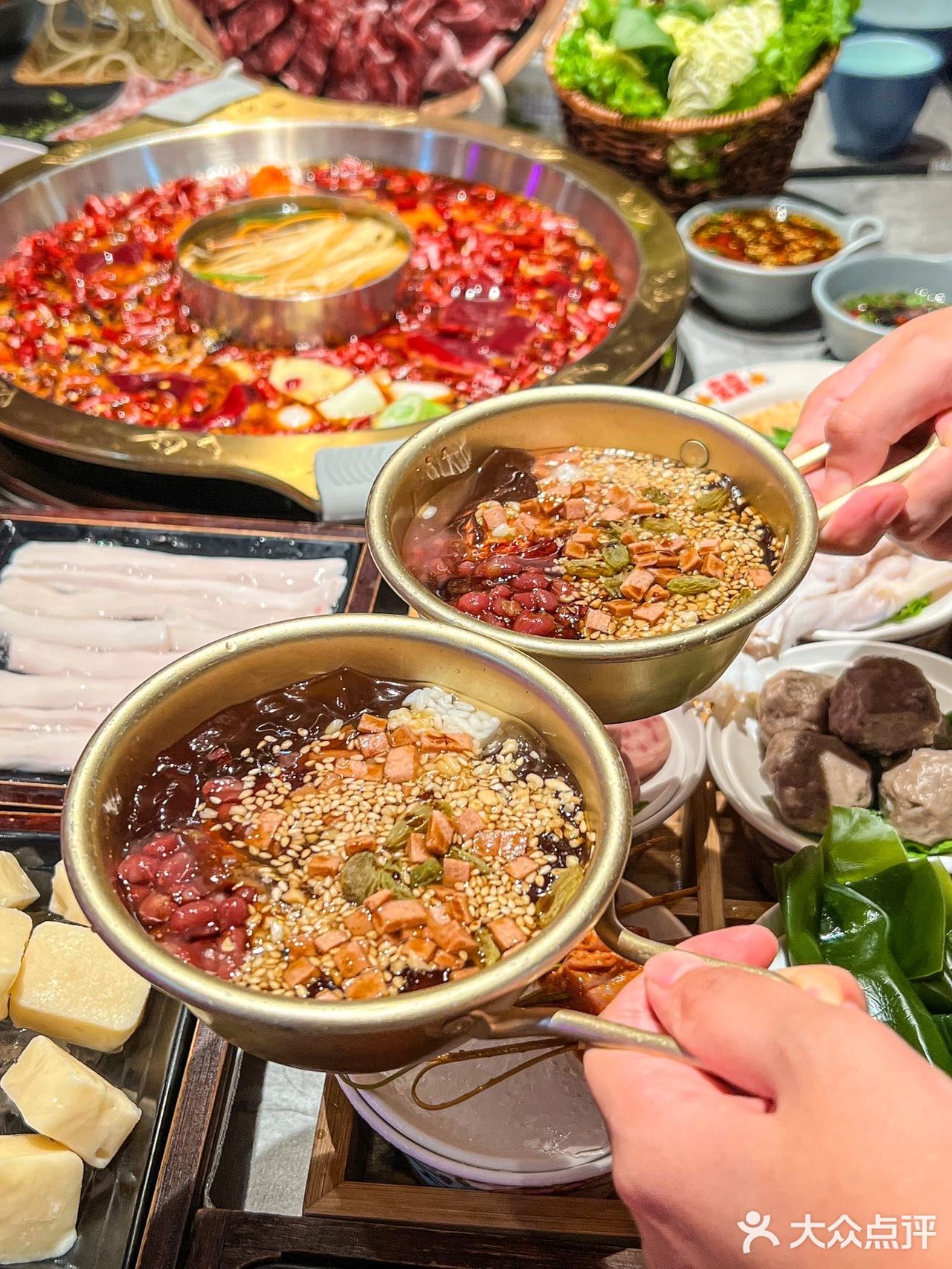 🔥不用蘸料也好吃的火锅？？直接吃过瘾啦 