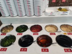 自助调料区-椒王火锅(厚街万达店)