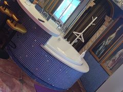 -梦幻城堡轻奢实景酒店(川大望江校区地铁站店)