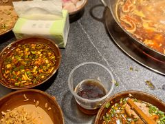 -重庆故事姊妹老火锅(财经学院店)