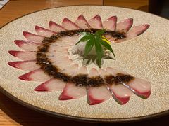 黑松露配章红鱼刺身-岚山日本料理(珠江新城店)