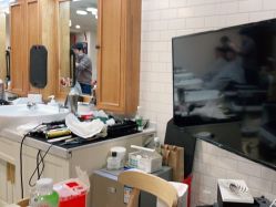 -韦恩先生Barbershop英式男士理发馆
