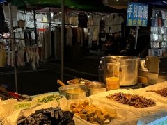 -吴山路夜市