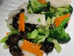 什锦小炒-船歌·鱼水饺青岛菜(恒隆广场店)