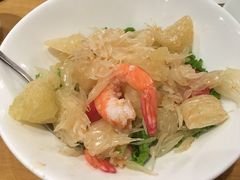 泰式柚子鲜虾色拉-Pho Asia 亚阁越南料理(上海来福士广场店)