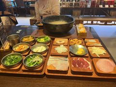 -银米·云南传统过桥米线(双廊黑金冠店)