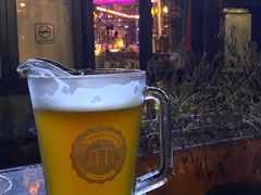 -爱啤精酿·民谣酒馆(滨江店)