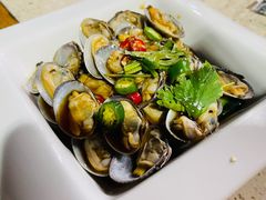浇汁花甲-琼大师东方烤乳猪(亚特兰蒂斯店)