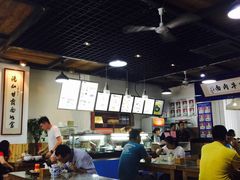 大堂-陇上全荟兰州传统牛肉面(延吉路店)