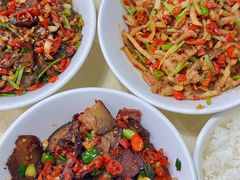 -笨罗卜浏阳菜馆(太平街店)