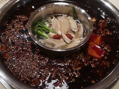 -岗上渣渣老火锅(两路口店)