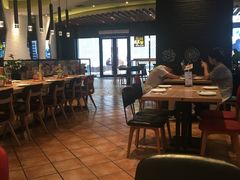 大堂-必胜客(百联又一城店)