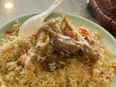 -马尔龙新疆饭店·清真(瑞景店)