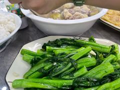 -银峰农庄·特色烧鸡·鲜无花果浸鸡