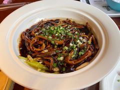 -魏铭鱼头捞饭(晋阳路店)