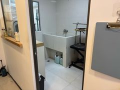 -悠尼宠物·独立低压伊珊娜洗护·美容·寄养(兰谷路店)