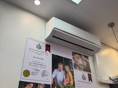 -鸿记越南牛鸡粉