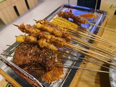 -烤满分·东北烧烤(首经贸店)