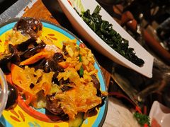 -老牌坊云南鱼豆花火锅(哈西万达店)