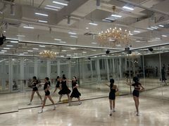 -港龙舞蹈·成人少儿舞蹈培训(深圳湾校区)