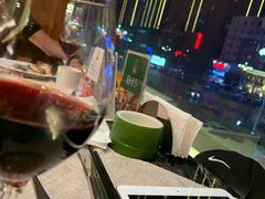 -东方红海鲜百汇(国际大厦店)