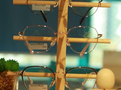 -Trend1881视光·蔡司视觉(领展广场店)