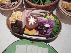 -一叶一世界·素食餐厅(锦华万达店)