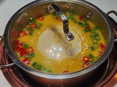 -洪氏嗨捞·猪肚鸡火锅(阳光天地店)