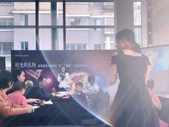 -上海星瀚奔驰4S店(红柳路店)