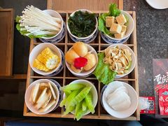 -井格重庆火锅(临平银泰城店)