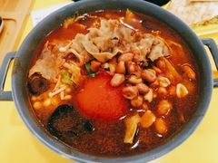 -嗨皮儿·现蒸面皮(抄纸巷店)