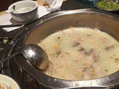 -肖仙仙羊肉汤·创于1996年(三官堂总店)
