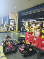 -咔叮卡丁车(南坪亿象城店)